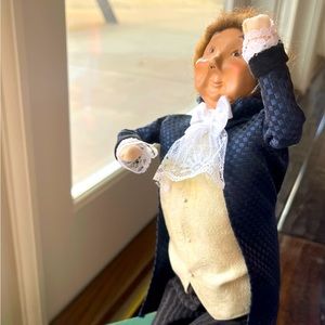 Byers Choice Retired 2000 Dickens  Mr. Fezziwig w/Original Gift Box-Signed